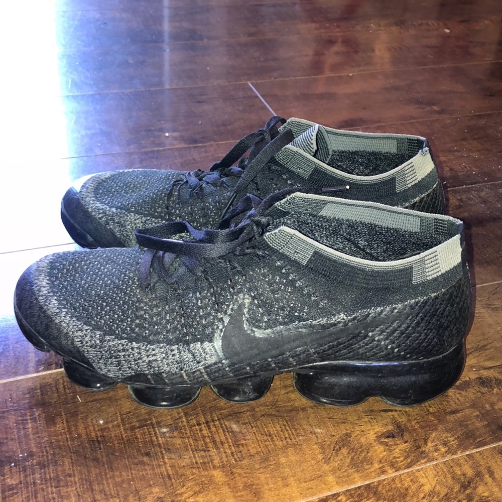 Nike VaporMax flyknit running shoes